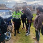 Huancayo: 𝗦𝗲𝗿𝗲𝗻𝗼𝘀 𝗶𝗻𝘁𝗲𝗿𝘃𝗶𝗲𝗻𝗲𝗻 𝗮 𝗺𝗼𝘁𝗼𝘁𝗮𝘅𝗶𝘀𝘁𝗮 𝗲𝗯𝗿𝗶𝗼 𝘁𝗿𝗮𝘀 𝗽𝗲𝗿𝘀𝗲𝗰𝘂𝗰𝗶𝗼́𝗻 𝗲𝗻 𝗹𝗮 𝗖𝗼𝗼𝗽. 𝗦𝗮𝗻𝘁𝗮 𝗜𝘀𝗮𝗯𝗲𝗹