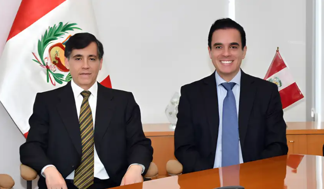 Hermano de Carlos Espá entregaba en la sombra&hellip;