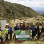 Comuneros de Huarisca participan en reforestación